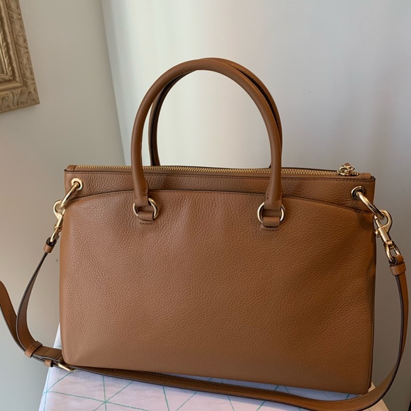 SOLD ON MERCARI - Picture 3 of 5